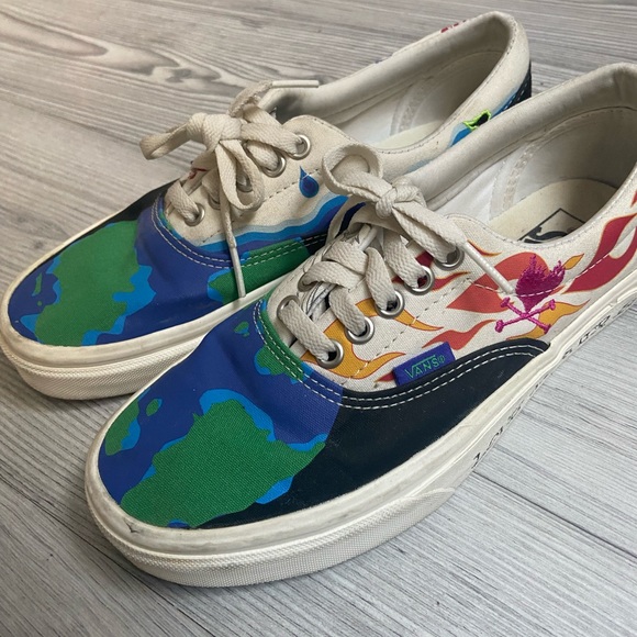 Mother Earth Vans low top - Picture 5 of 10